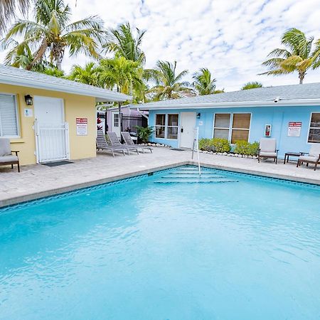 Siesta Key Beachside Villas Сарасота Экстерьер фото